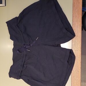 Lululemon loose shorts